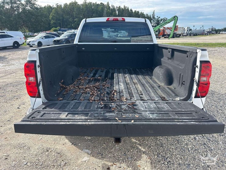 2016-chevrolet-silverado-1500-image-19