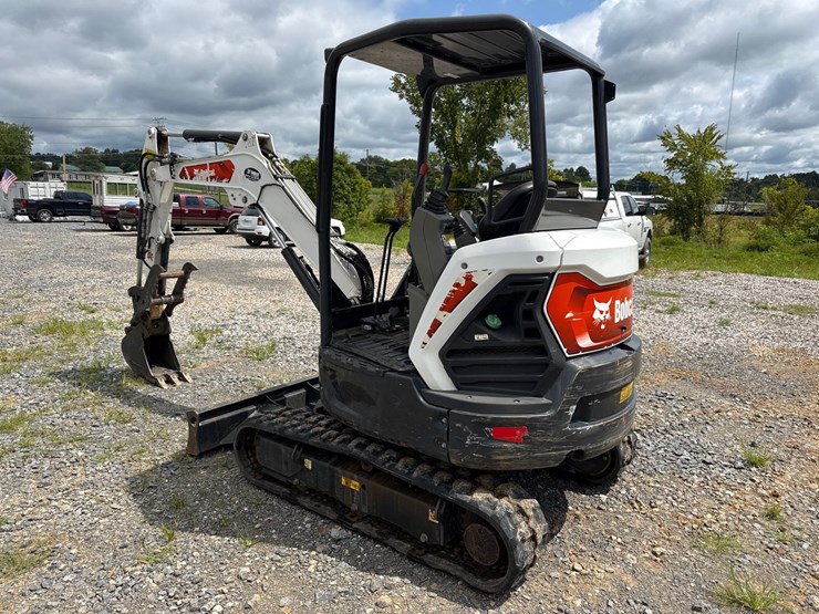 2023-bobcat-e32i-image-7