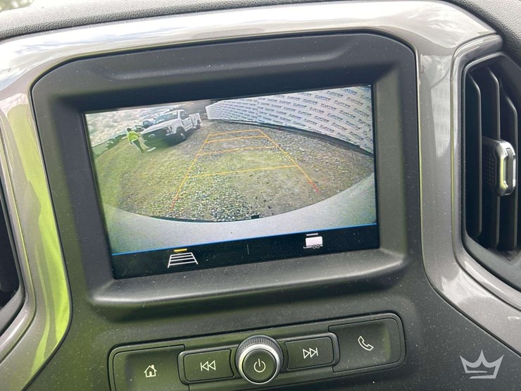 2019-chevrolet-silverado-1500-image-19