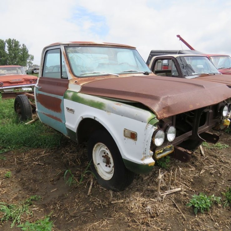 1968 GMC 2500