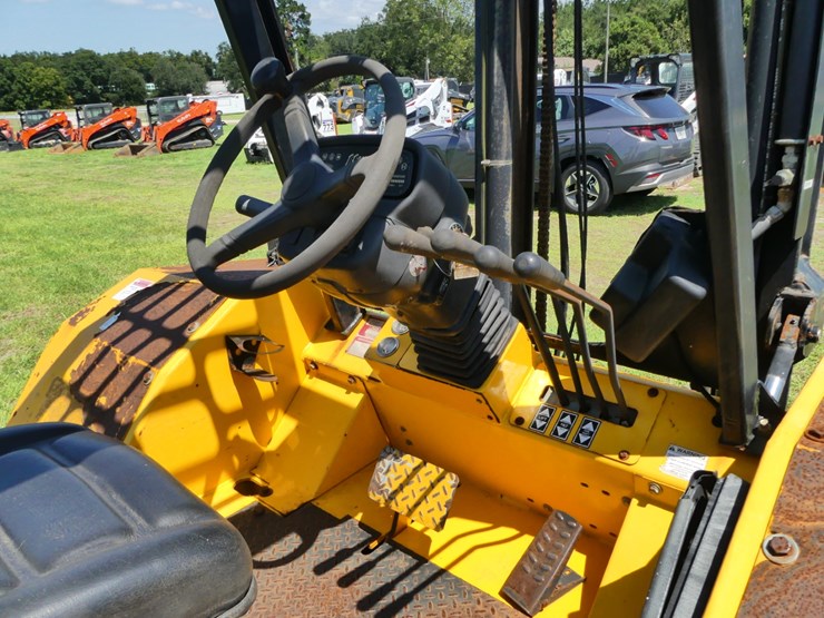 2020-load-lifter-5000-image-12