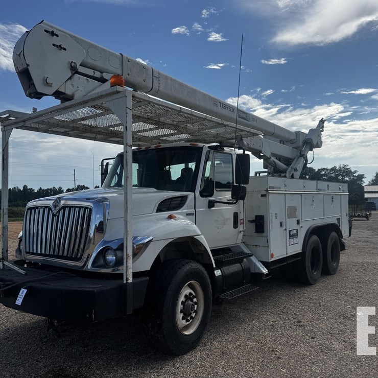 2008 INTERNATIONAL 7400