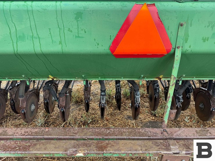 john-deere-8350-image-30