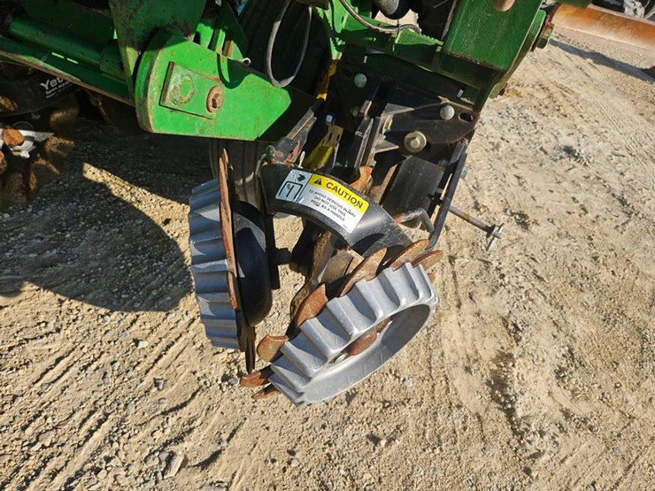 john-deere-1770-image-56