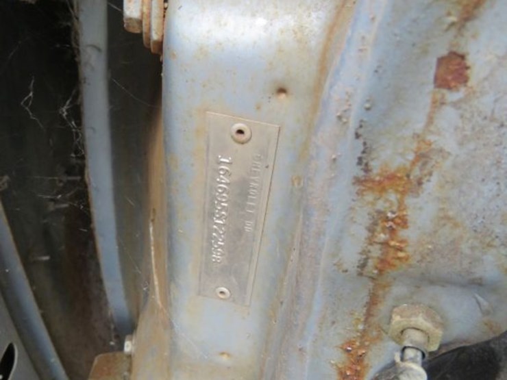 1965-chevrolet-impala-4dr-sedan-image-7