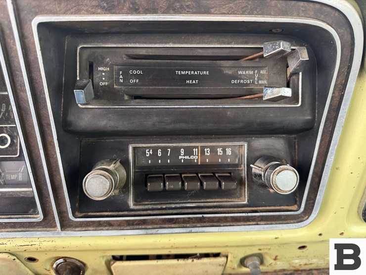 1976-ford-f350-image-37