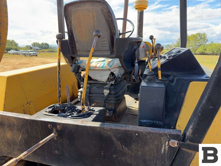 1987-deere-710b-image-51