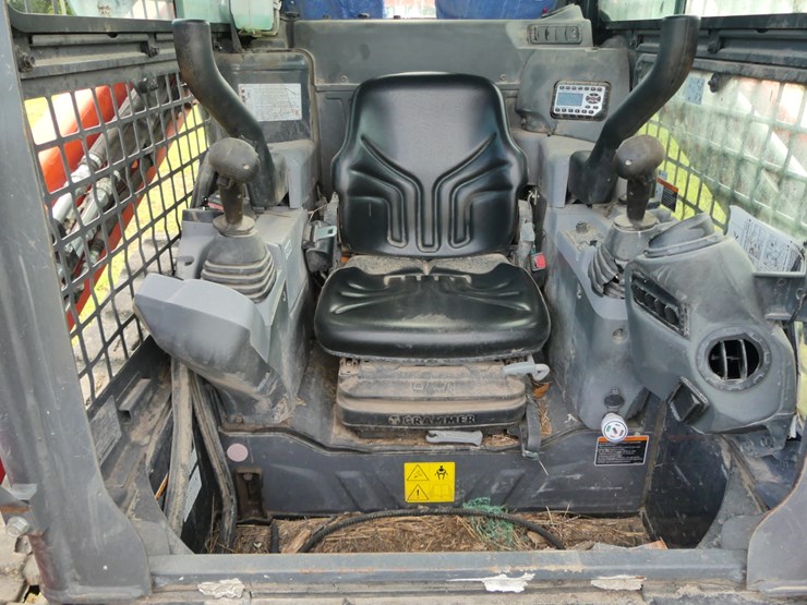 2024-kubota-svl65-2-image-14
