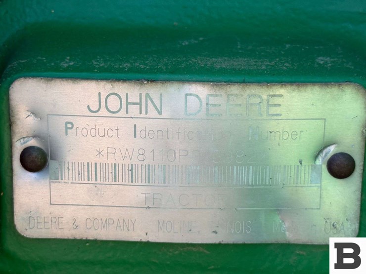 2001-john-deere-8110-image-39