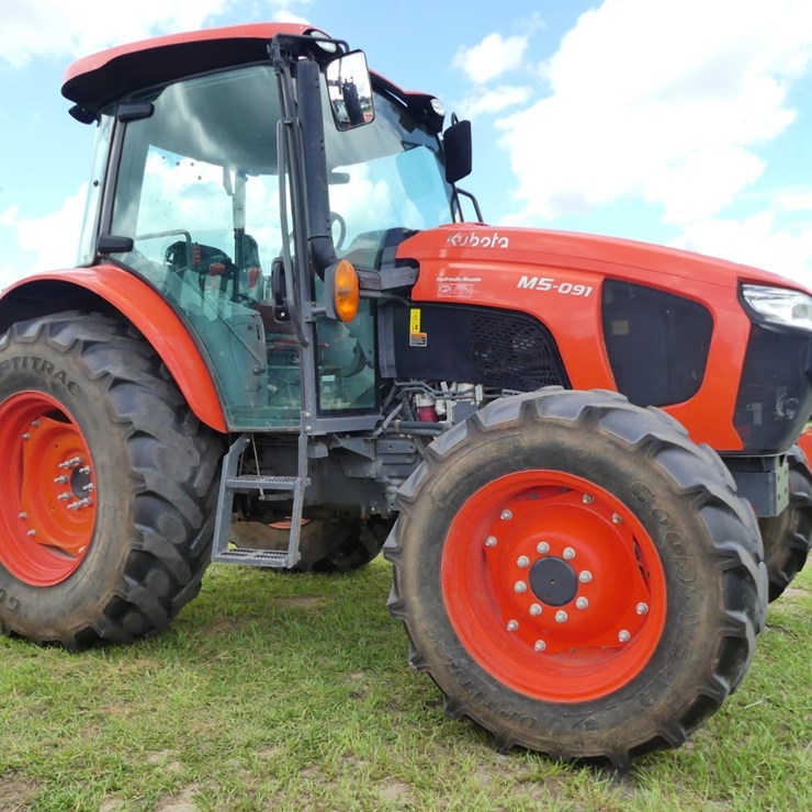 2023 KUBOTA M5-091D