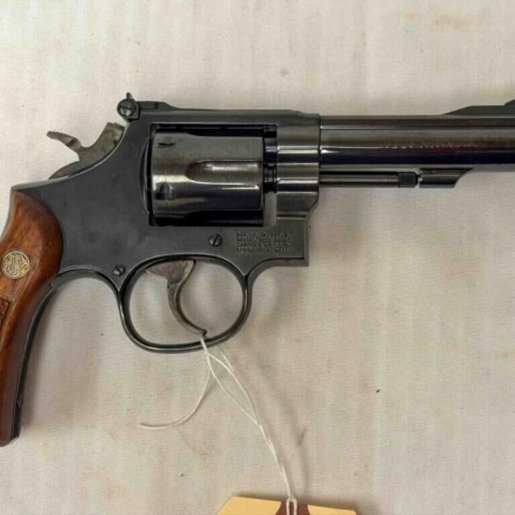 Smith & Wesson 15-7 38 Spec Revolver