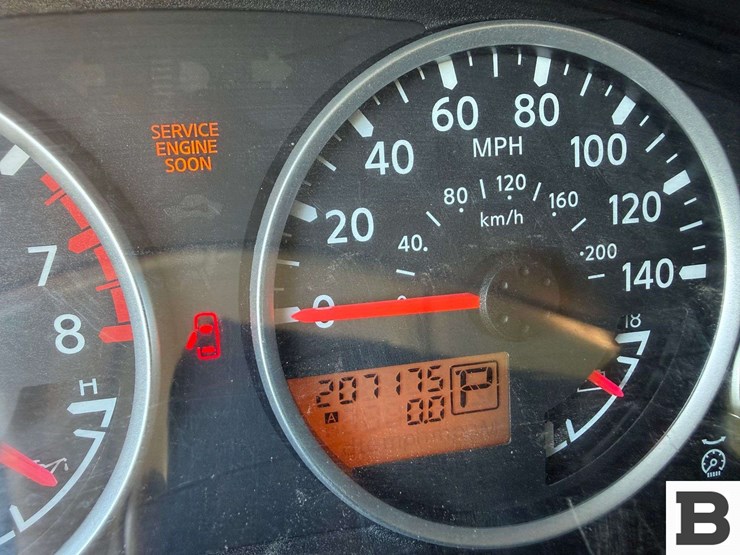 2005-nissan-pathfinder-image-27