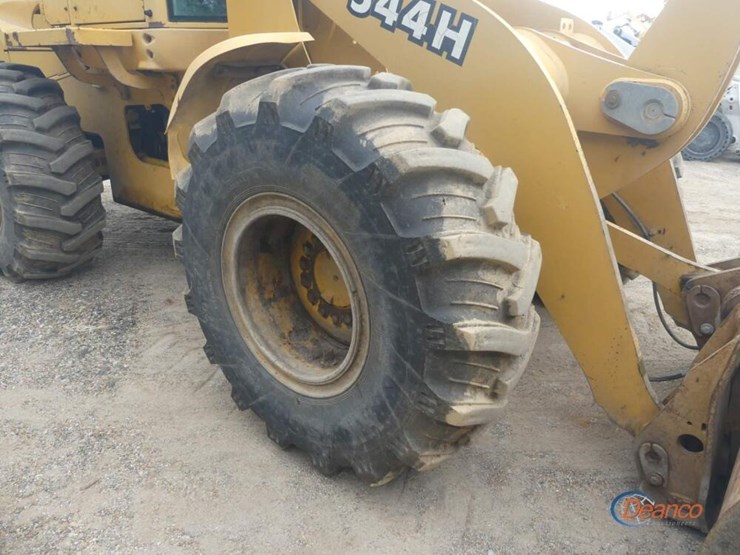 2001-deere-544h-image-10