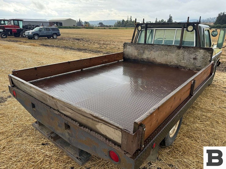 1976-ford-f350-image-27
