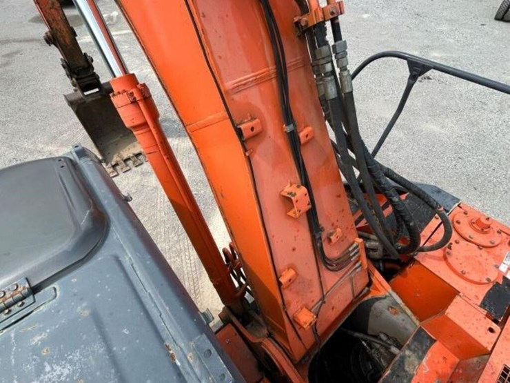 2007-hitachi-zx225us-lc-image-47
