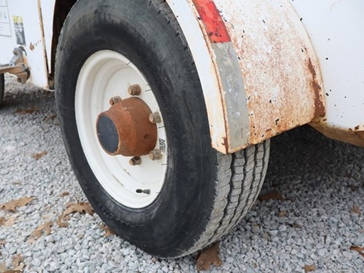 2011-roadtec-fb85-image-25