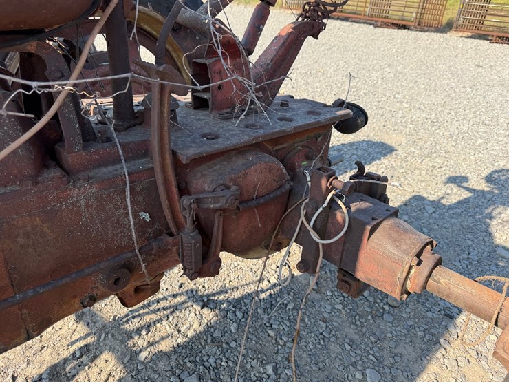 ford-tractor-image-18