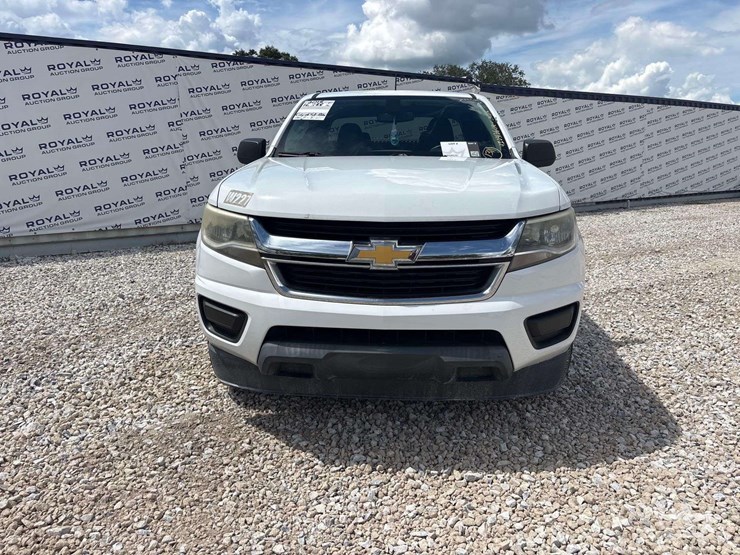 2018-chevrolet-colorado-image-21