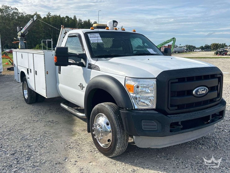 2012-ford-f550-image-1