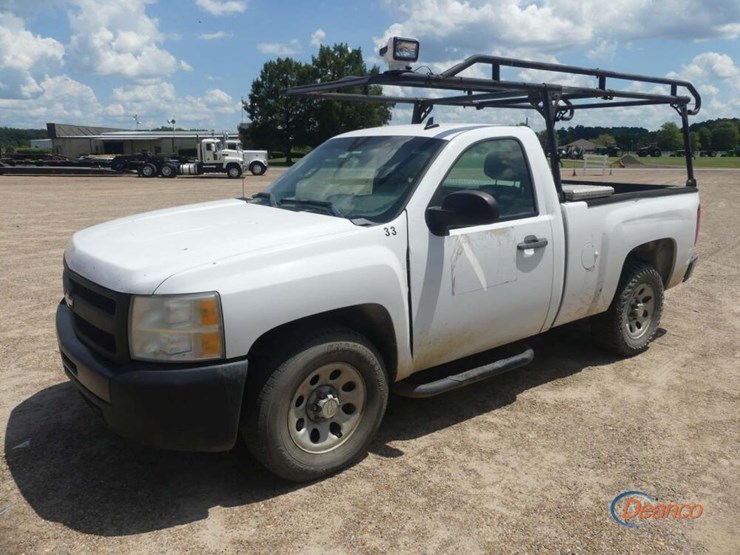 2009-chevrolet-1500-image-11