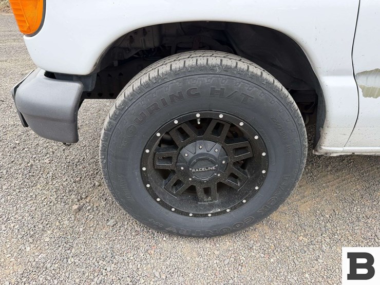 2006-ford-cargo-image-11