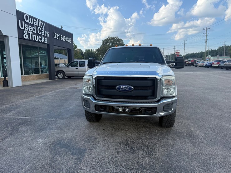 2016-ford-f350-image-2