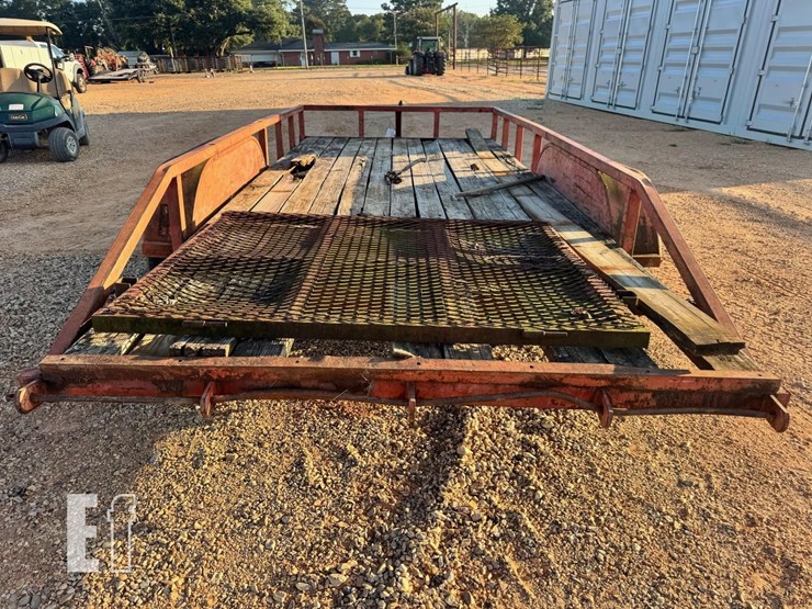 big-bee-bumper-pull-trailer-image-3