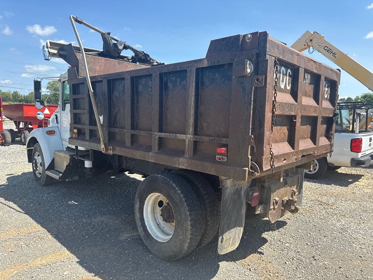 2000-kenworth-t300-image-8