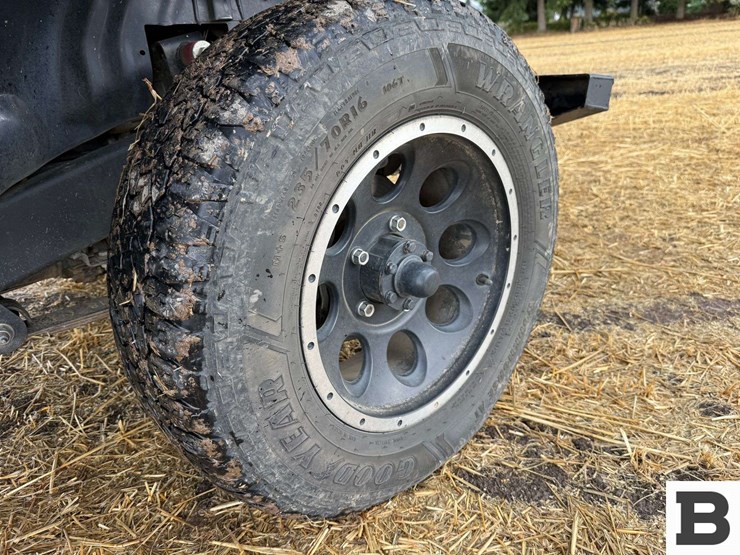2022-mahindra-roxor-4x4-utv-image-27