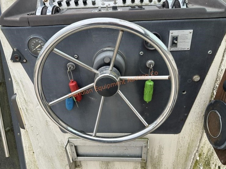 1984-custom-trailer-image-22