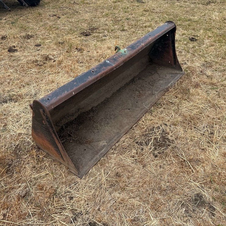 68" Loader Bucket - Ellensburg, WA