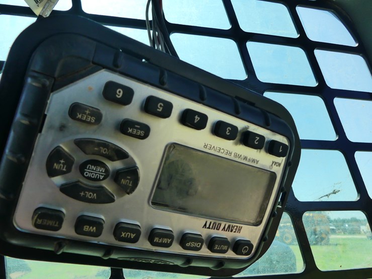 2023-bobcat-t770-image-20