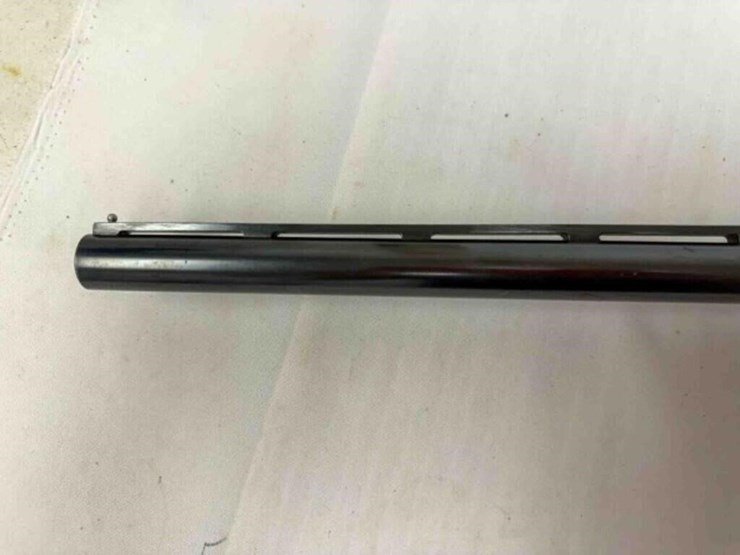 remington-arms-co-1100-12g-shotgun-image-23