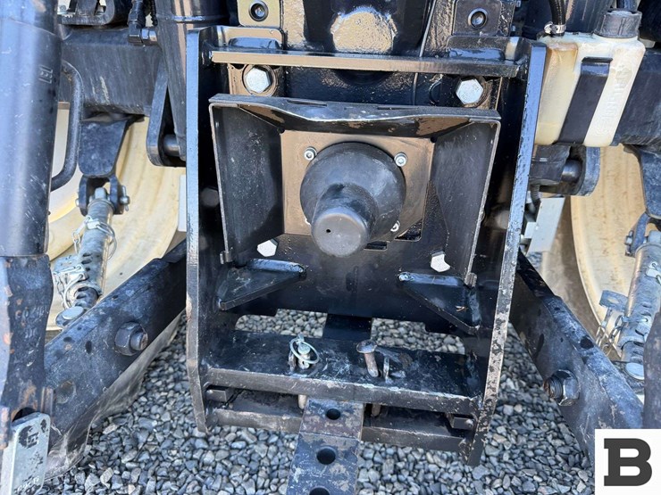 2016-new-holland-t6.145-image-40
