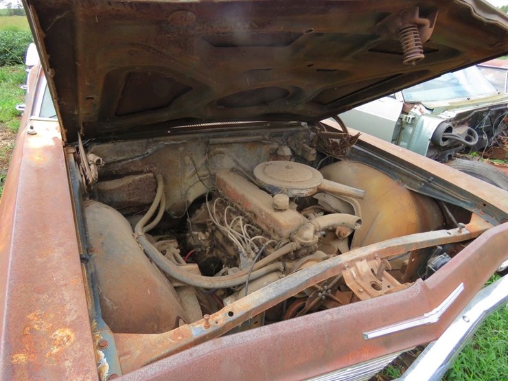 1965-chevrolet-biscayne-4dr-sedan-image-10
