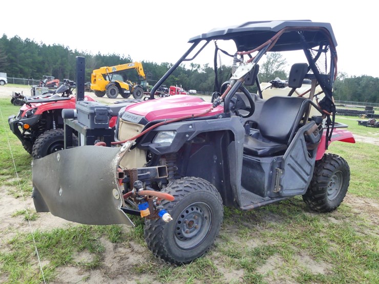 2021-honda-pioneer-sxs500m-image-2