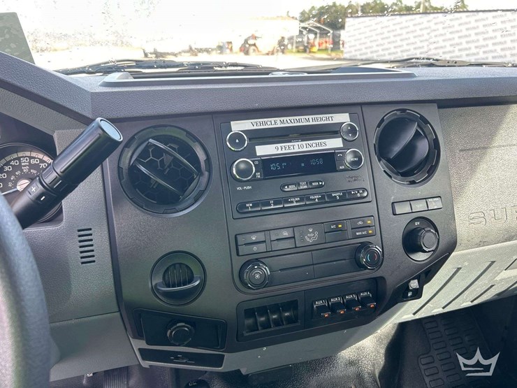 2012-ford-f550-image-26