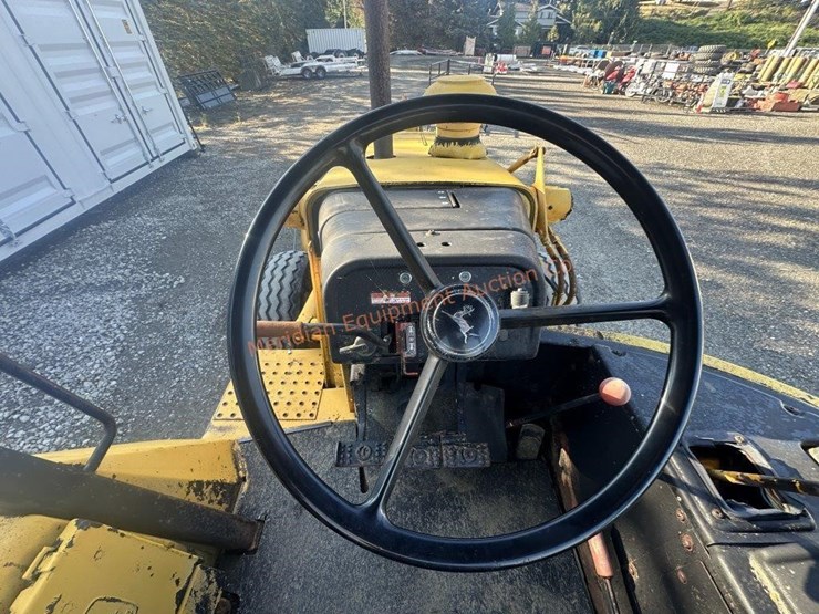 deere-410c-image-27