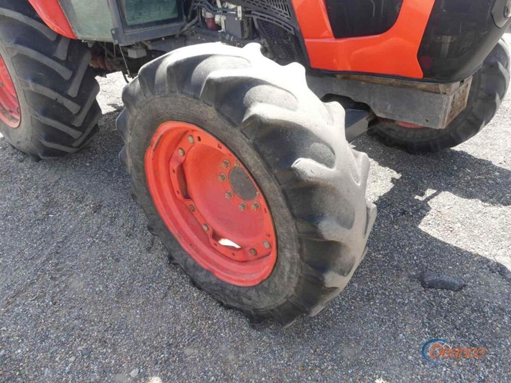 2022-kubota-m5-111d-image-16