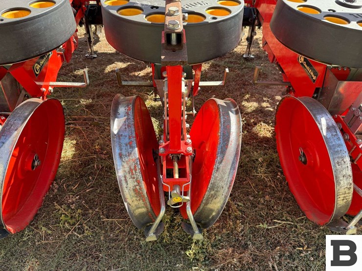 checchi-&-magli-no-till-transplanter-6r-30-image-23