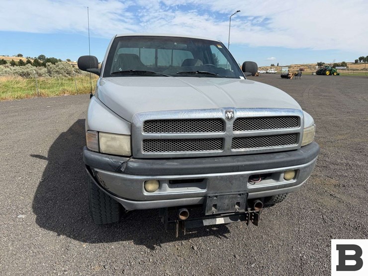 2001-dodge-ram-2500-image-8
