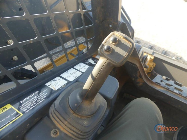 2023-deere-331g-image-10