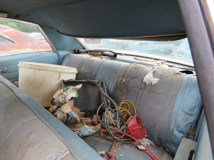 1966-chevrolet-impala-4drht-image-12