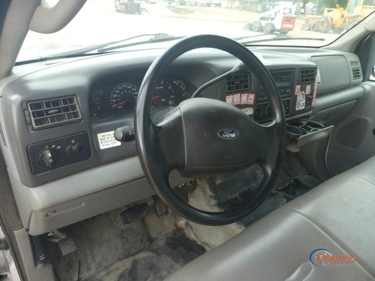 2004-ford-f350-image-8