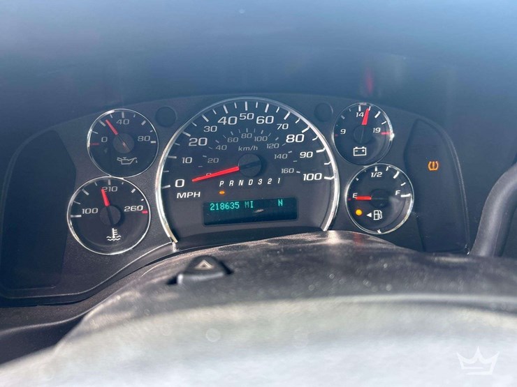 2012-chevrolet-express-1500-image-13