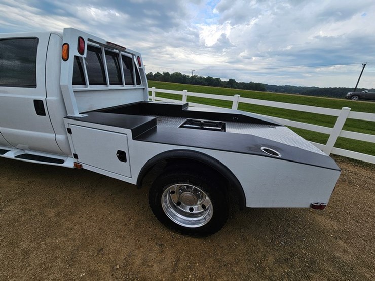 2004-ford-f450-xlt-image-13