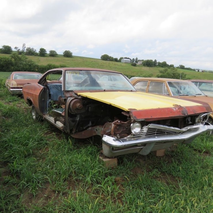 1965 Chevrolet Impala For Parts