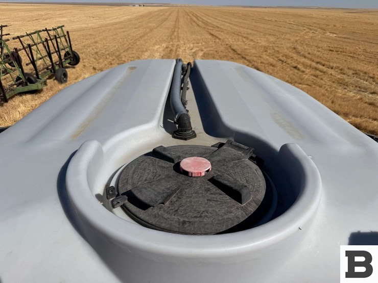 ag-spray-equipment-7000-image-43