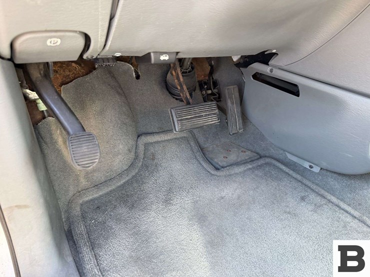 2005-dodge-grand-caravan-image-22