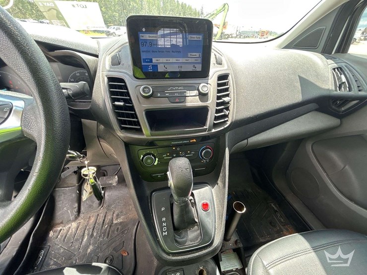2019-ford-transit-connect-image-18